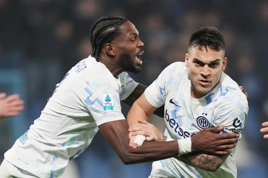 Inter Milano a spulberat-o pe Sassuolo! Victorie mare pentru Cristi Chivu în lupta la titlu din Serie A