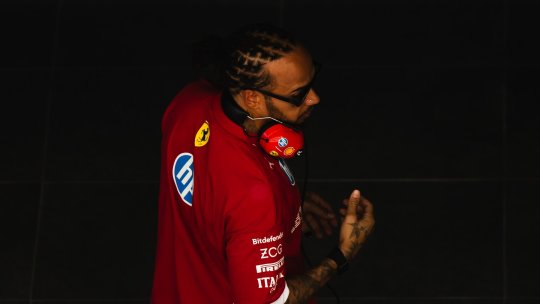Lewis Hamilton se desparte de omul său de încredere înainte de startul sezonului din Formula 1