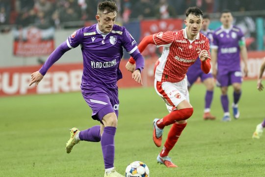Dinamo - FC Argeș 0-0, ACUM, pe iAMsport.ro. Ocazii de ambele părți în prima repriză pe Arena Națională!
