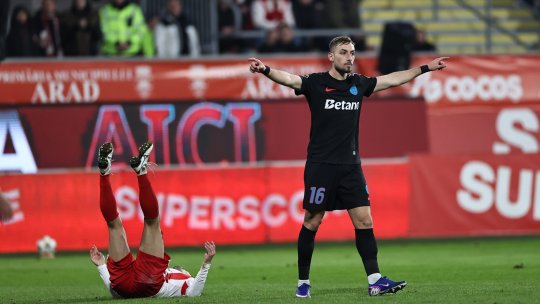 UTA - FCSB 1-2, ACUM, pe iAMsport.ro. Trei goluri în primele 25 minute la Arad! Adrian Florea și Radu Secoșan analizează partida