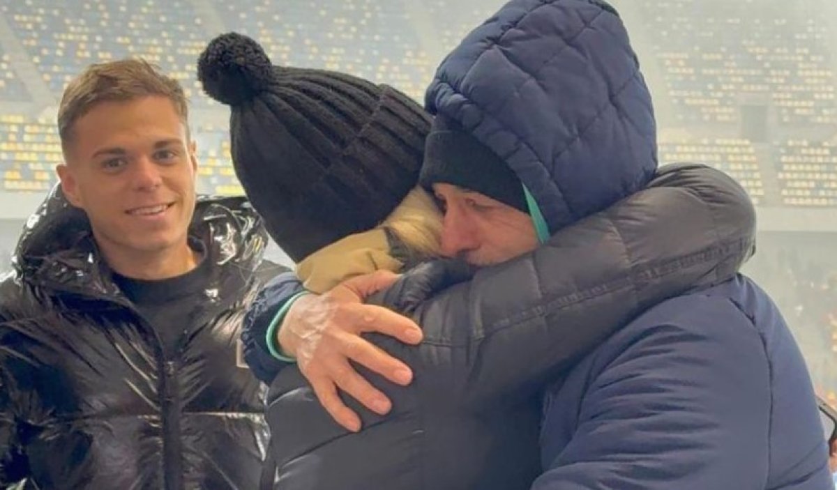 Bogdan Andone, alături de soția sa, la finalul partidei cu Dinamo