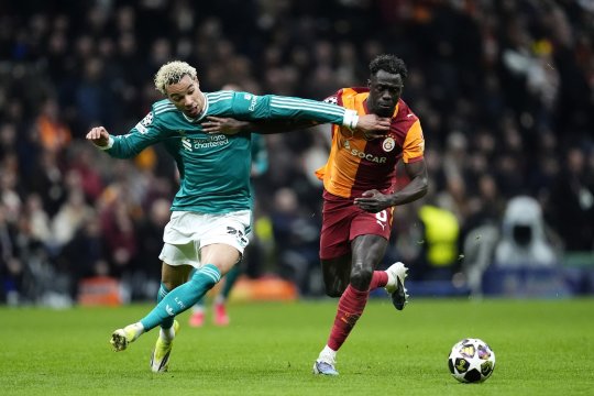 Galatasaray - Liverpool 1-0, ACUM, pe iAMsport.ro. Urmează Atalanta - Bayern, Atletico - Tottenham și Newcastle - Barcelona, de la 22:00. Încep optimile din UCL!