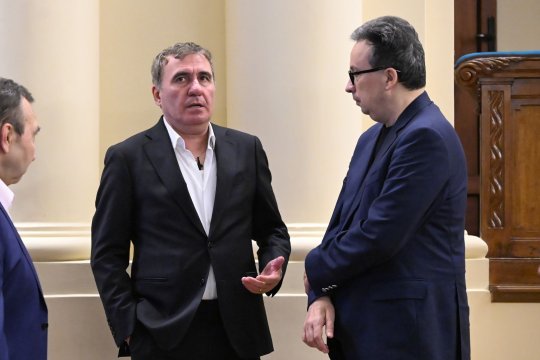 Orașul din România numit ”Mica Sicilie” de Marius Mitran: ”Acolo ori ești cu ei, ori nu ești cu ei. Nu poți să te împarți”