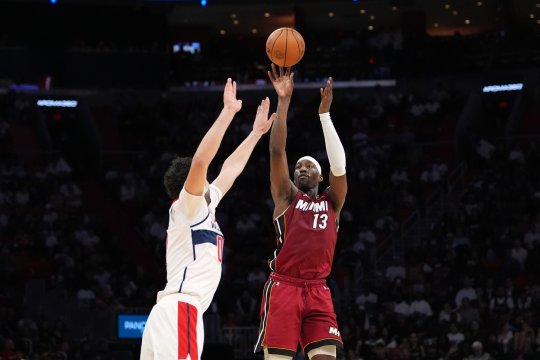 Performanță ireală! A înscris 83 de puncte și a devenit al doilea cel mai bun marcator într-un meci din istoria NBA