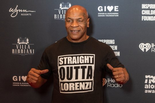 Reguli speciale pentru lupta dintre Tyson și Mayweather! ”Iron” Mike a dezvăluit toate detaliile