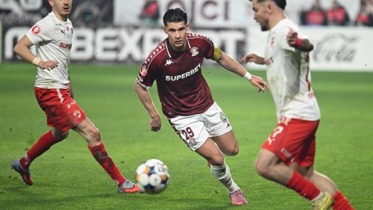 Rapid - Dinamo 1-2! Atmosferă electrizantă în Giulești! Cîrjan ”mușcă” din fosta echipă