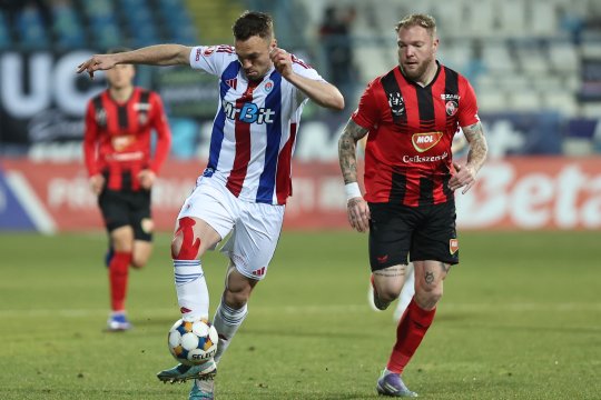 Meci nebun la Galați: cinci goluri în Oțelul - Csikszereda!