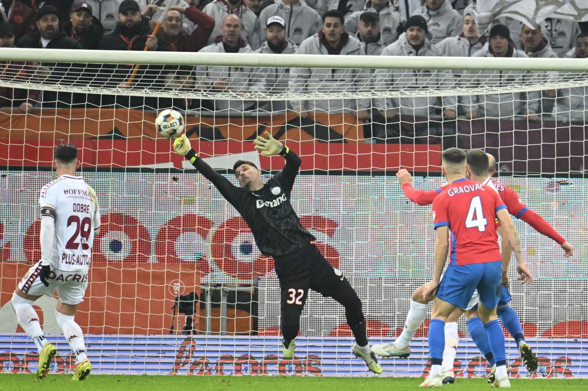 Ștefan Târnovanu este cotat la 4.500.000 de euro