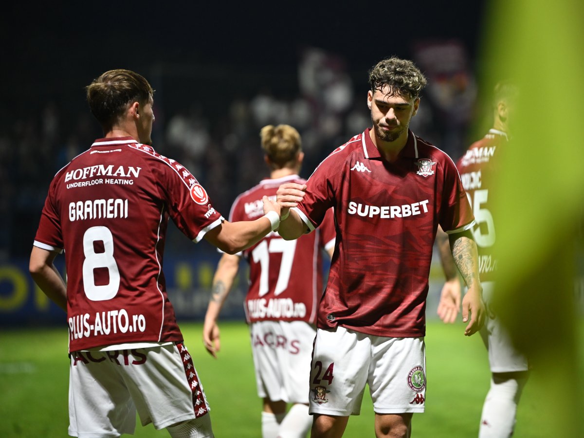 Grameni și Borza au fost colegi la Farul, iar acum împart vestiarul la Rapid