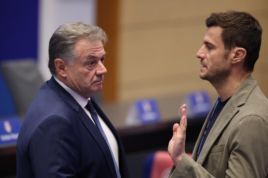 Alegeri la FRF! Câți membri s-au prezent la Adunarea Generală + MM Stoica și Adrian Mititelu, schimb de replici într-o manieră relaxată