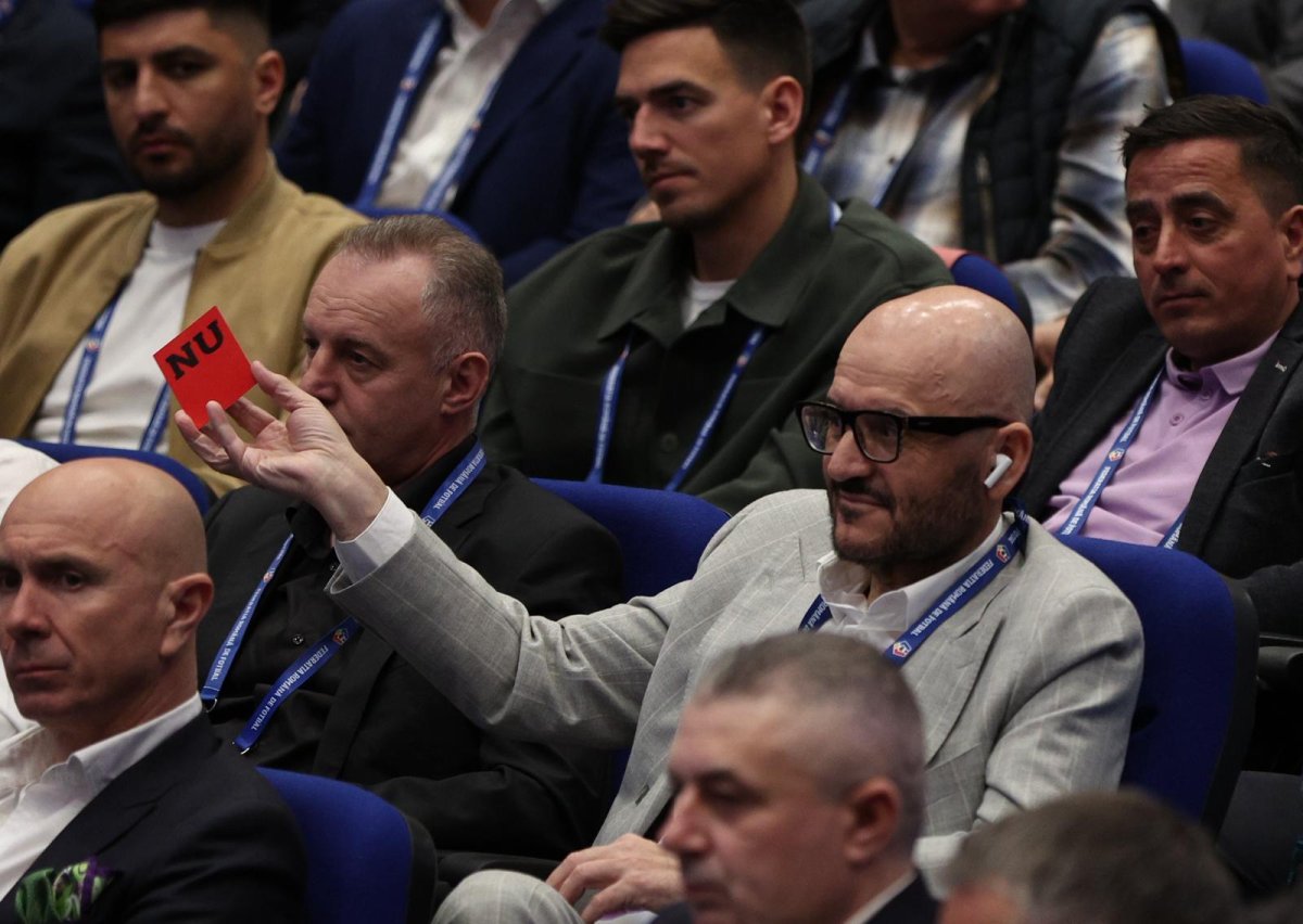 Adrian Mititelu a dus-o pe FCU Craiova din liga 4 până în Superliga