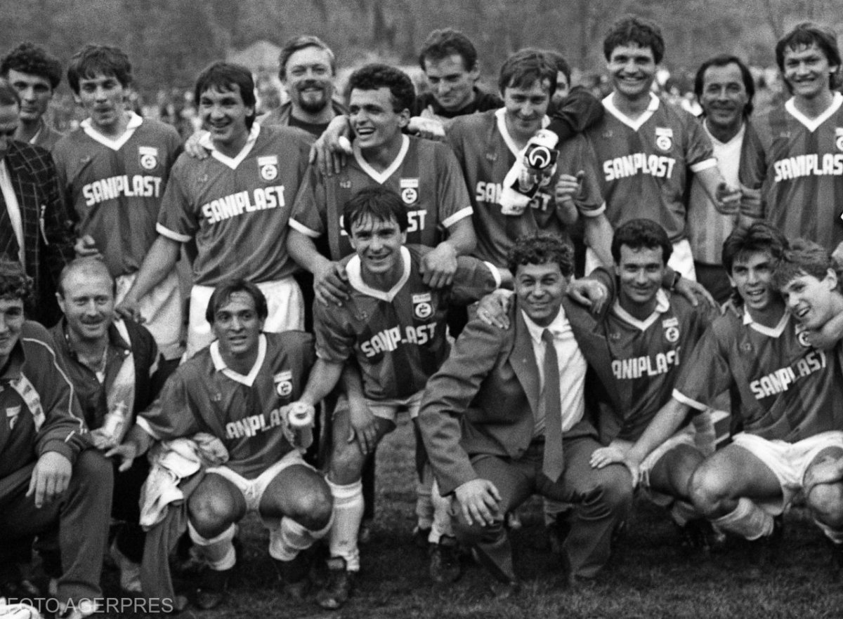 Bucuria dinamoviștilor după dubla victorie în fața lui Partizan