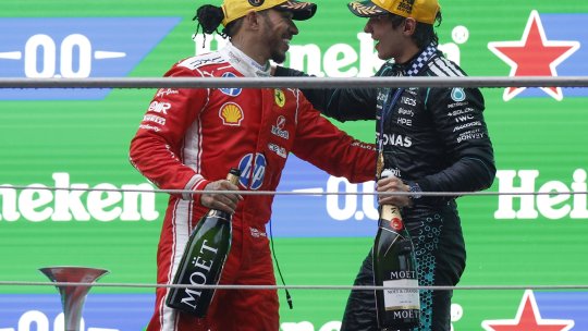 Hamilton renaște în roșu. De ce primul podium cu Ferrari e mai mult decât un loc 3