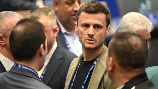 Antrenorul ofertat de echipa din Ștefan cel Mare l-a băgat în ședință pe Andrei Nicolescu, la derby-ul Dinamo - Universitatea Craiova