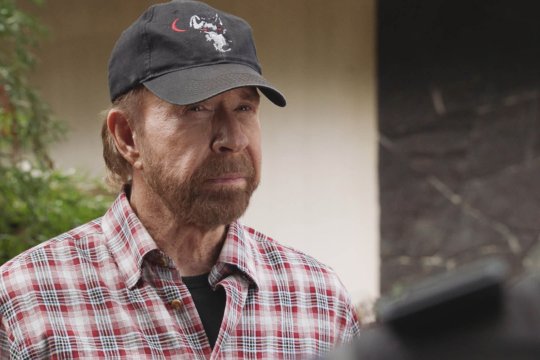 Chuck Norris, maestrul artelor marțiale, s-a stins din viață la 86 de ani