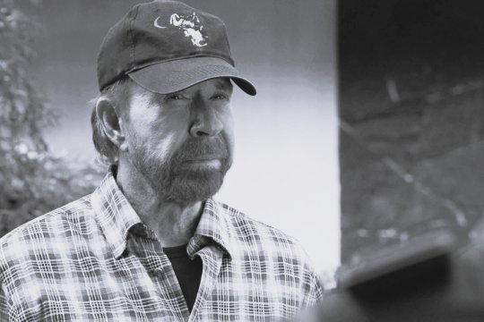 Chuck Norris, maestrul artelor marțiale, s-a stins din viață la 86 de ani