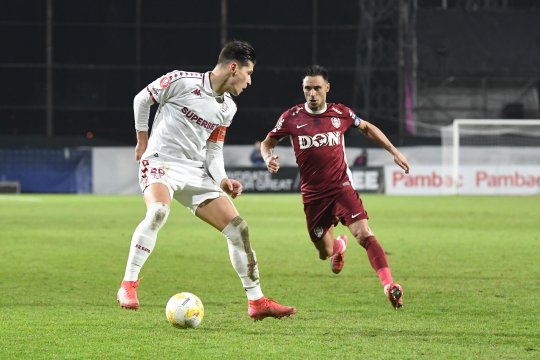 CFR Cluj - Rapid, de la 21:45, pe iAMsport.ro. Derby de foc în Gruia