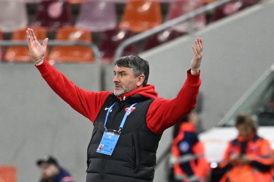 Adrian Mihalcea și-a vărsat supărarea după eșecul cu FCSB: ”Nu vreau să vorbesc mai multe”