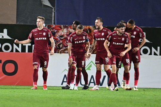 CFR Cluj riscă să nu primească licența de Europa din cauza datoriei către Louis Munteanu. Câți bani are de primit atacantul