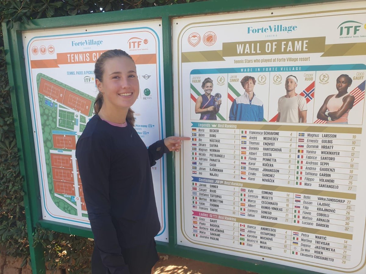 Tina Mănescu, la un turneu în Italia