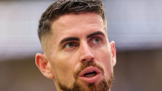 Scandal uriaș în Brazilia! Jorginho o acuză pe cântăreața Chappell Roan că i-a făcut fiica vitregă să plângă