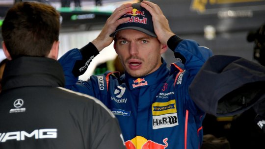 Max Verstappen a fost descalificat!