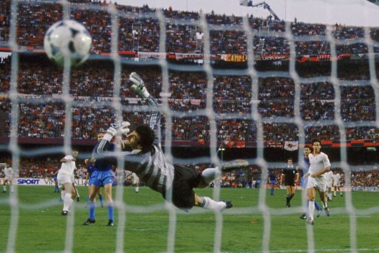 ”Valentin Ceaușescu mi-a spus. E supărarea vieții mele”. Cum a fost exclus de la națională legendarul fotbalist român