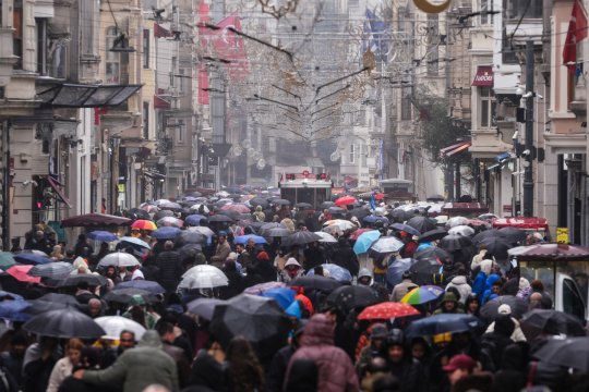 S-a dus la Istanbul pentru Turcia - România și a fost uluit de ce a descoperit: ”Am văzut pe stradă, prin restaurante, prin bazar, pare a fi nebunie reală!”