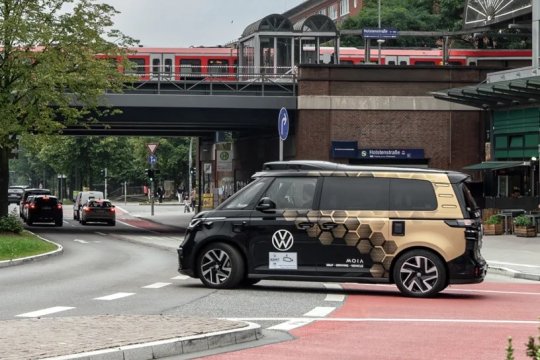 ID. Buzz AD: viitorul autonom capătă formă pe linia de producție