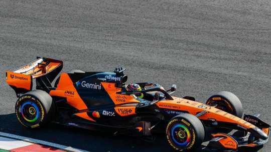 Japanese Grad Prix: Mercedes, dublă în FP1. Piastri, cel mai rapid în FP2