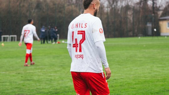 Uluitor! Pușcaș a marcat la 12 minute după debutul la Dinamo, apoi s-a accidentat și a ieșit