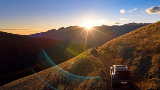 Porsche nu renunță la combustia clasică. Noul Cayenne este deja în lucru