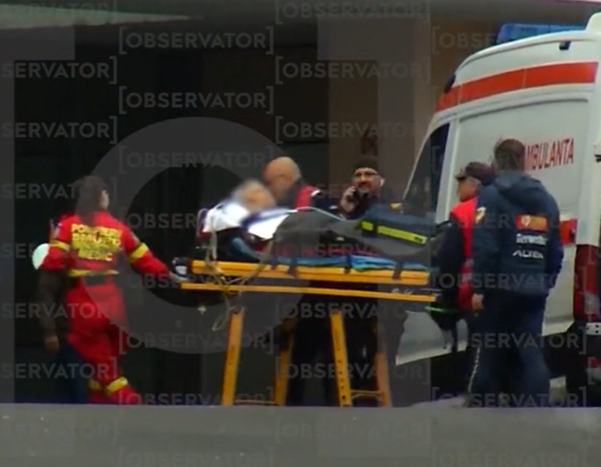 Mircea Lucescu a fost transportat de urgență la spital