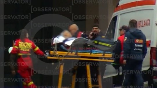 Mircea Lucescu, transportat cu ambulanța la spital. Medicii luptă pentru stabilizarea ritmului cardiac al selecționerului