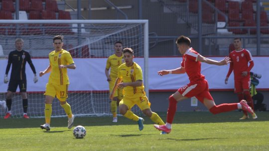 Fost internațional de juniori, trecut pe la FCSB și Craiova, cercetat pentru implicare în pariuri