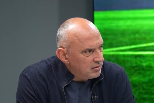 Caparco a spus ce antrenor ”ar fi bine” să aducă echipa din SuperLiga, iar Prunea a răbufnit: ”Maseur! Nu îmi spune tu pe cine să ia, vezi-ți de treaba ta”