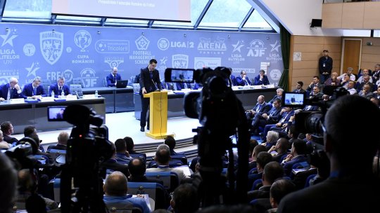 ”Au fost doi politicieni care au intervenit în alegerile FRF”. Acuzații grave