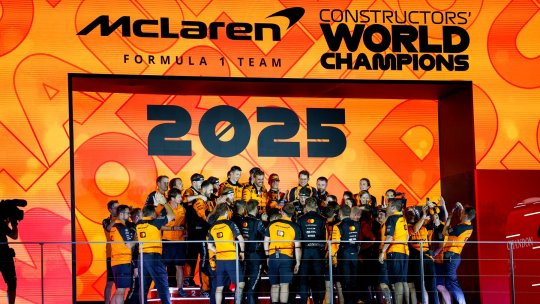 Este McLaren în pericol sau o ajută noua eră din F1? Ce au făcut campioanele en-titre după o schimbare de regulament