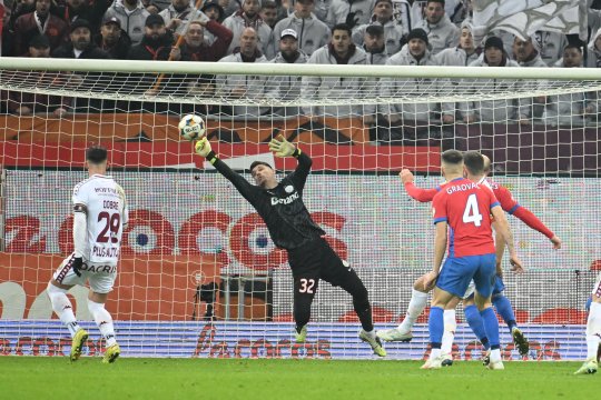 Giovanni Becali susține că Ștefan Târnovanu va pleca în vară de la FCSB: ”Să nu zică Gigi că am eu treabă!”