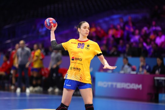 România a defilat contra Slovaciei, în EHF EURO Cup