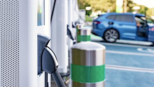 Care a fost situația pieței auto în februarie 2026