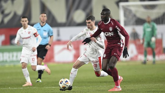 CFR Cluj - Dinamo 2-0! Vicecampioana, la a 11-a victorie consecutivă în SuperLiga! Continuă criza ”câinilor”