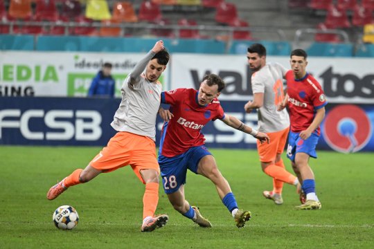 Meciul FCSB - Metaloglobus a fost reprogramat! Când va debuta Mirel Rădoi pe banca roș-albaștrilor