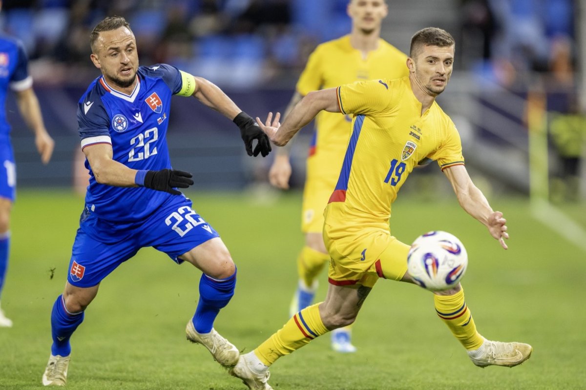 Florin Tănase a debutat la națională în 2014, sub comanda lui Victor Pițurcă.