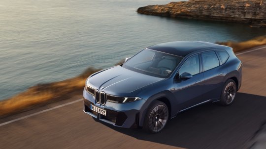 BMW extinde gama iX3. Detaliile esențiale ale versiunii entry-level