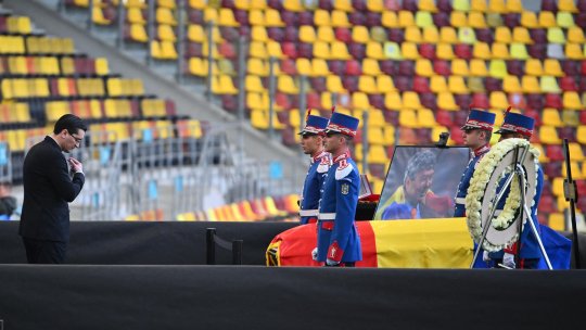 Discurs-manifest după dispariția lui Mircea Lucescu: ”Nu presa l-a ucis! El a vrut să moară în fotbal, și-a ales destinul, iar FRF l-a încurajat”