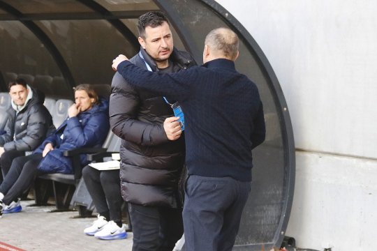 A anunțat că demisionează în direct: ”Sunt epuizat emoțional! Iubesc clubul, fac un pas în spate”