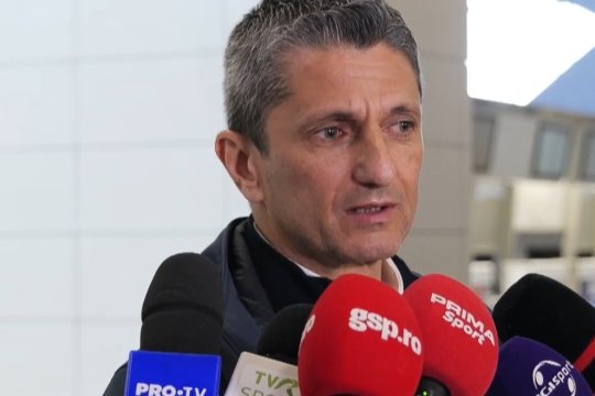 Cu lacrimi în ochi! Sfatul lui Răzvan Lucescu, la plecarea din România: ”Stați cât mai mult de vorbă cu părinții! Eu am făcut-o mult prea puțin”