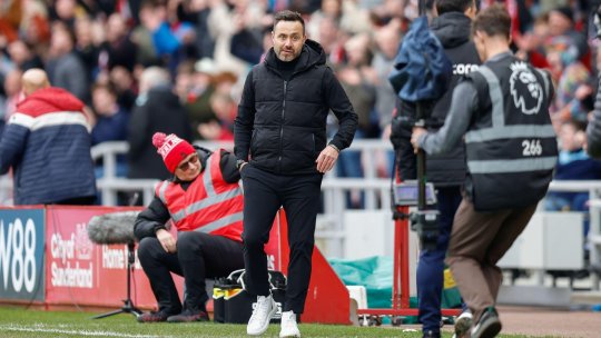 Eșec pentru Roberto De Zerbi la debutul pe banca lui Tottenham. Drăgușin, rezervă neutilizată