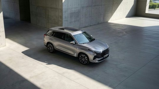 MG a adus în România primul său SUV cu 7 locuri! Cât costă și ce dotări oferă